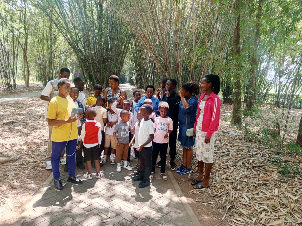 Children visiting educational sites