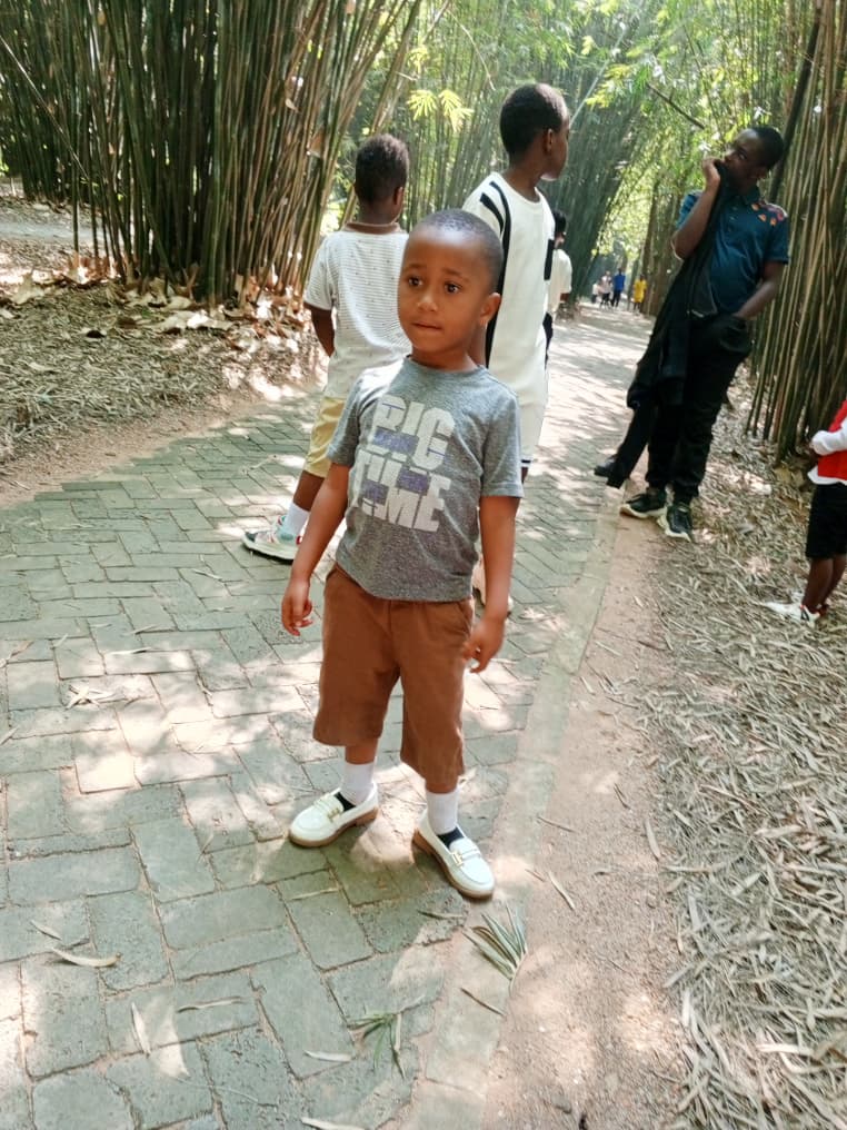 Children visiting educational sites