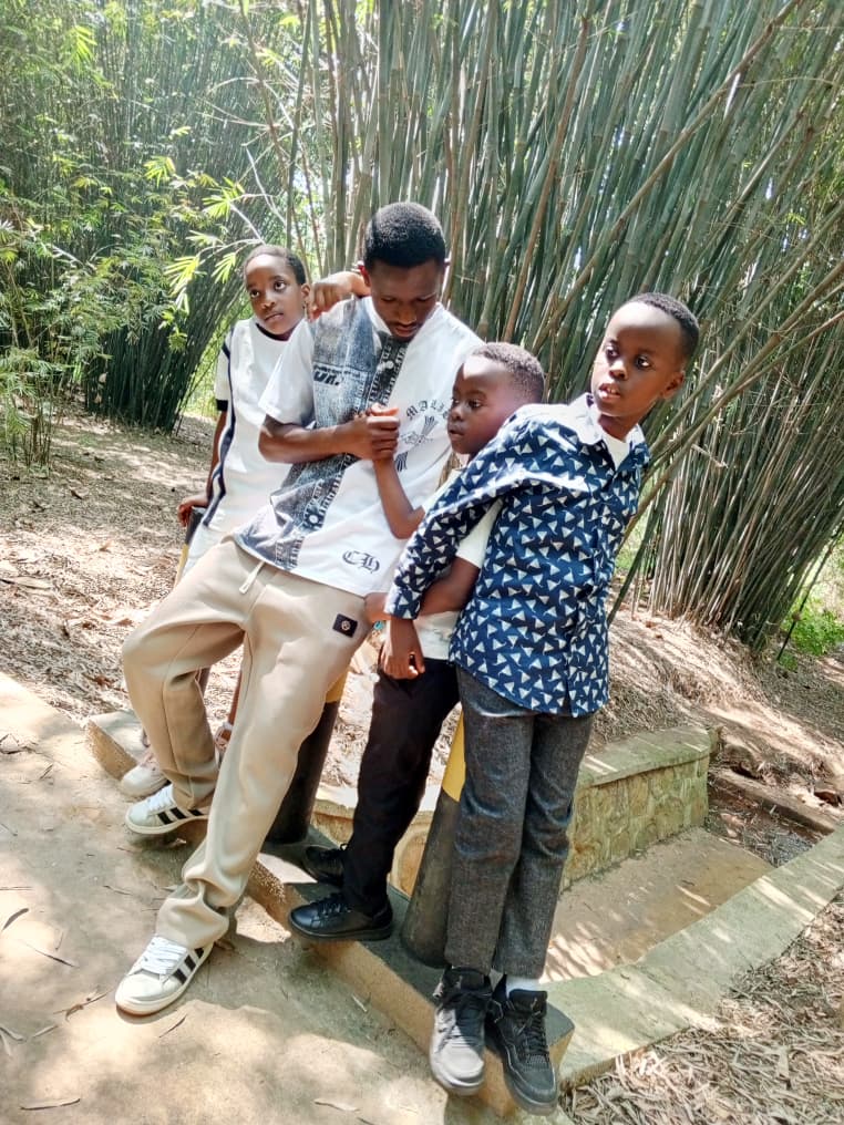 Children visiting educational sites