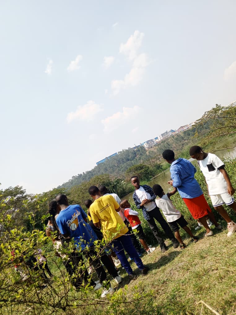 Children visiting educational sites